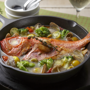 三浦半島“釣りキンメ”のまるごとアクアパッツァ